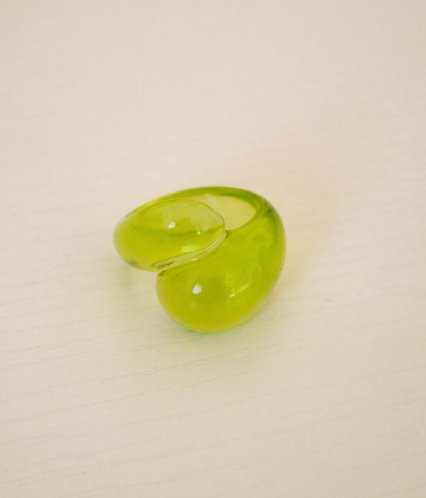 Anillo Carlota