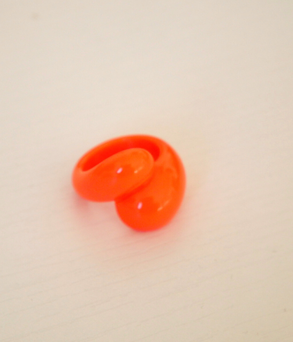 Anillo Carlota