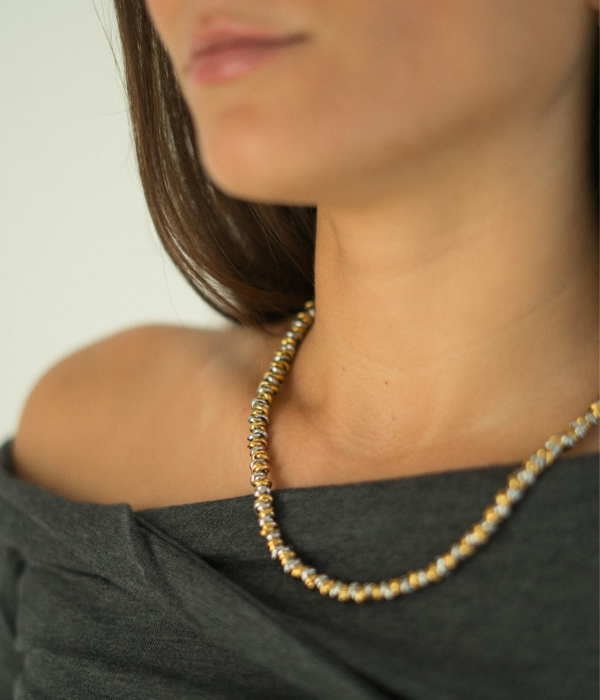 Collar manhattan