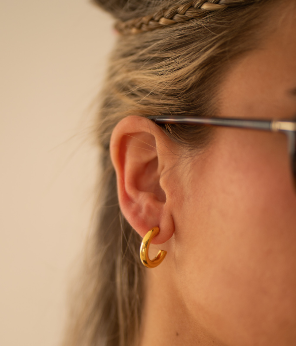 Small thick gold hoop