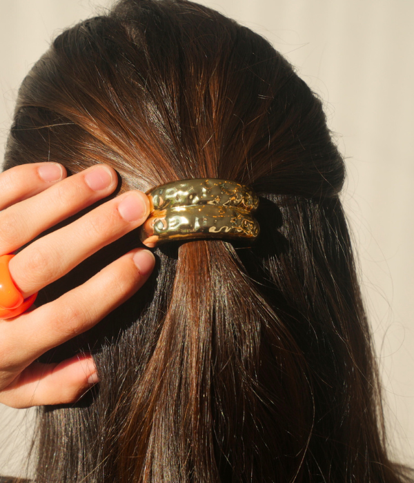 Hair tie