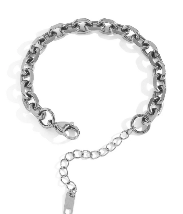 Small chain bracelet
