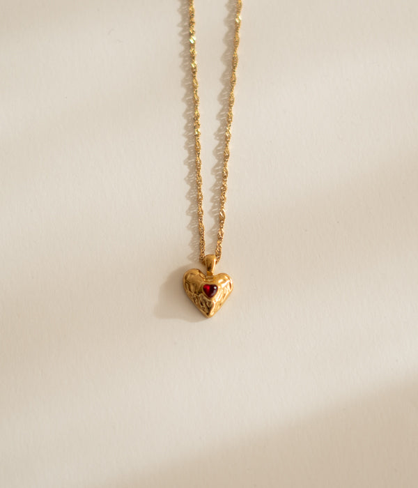 Collar heart rojo oro